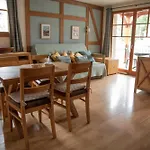 Au Coeur De St-lary - Piscine Chauffee Et Sauna * 圣拉里苏朗