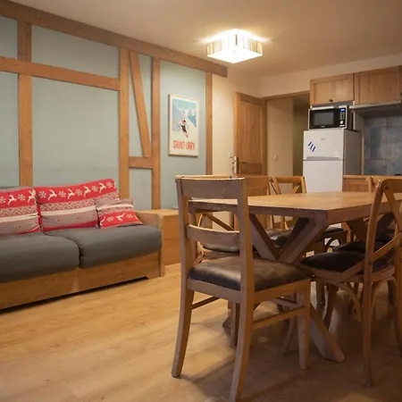 Au Coeur De St-lary - Piscine Chauffee Et Sauna * سانت لاري سولون