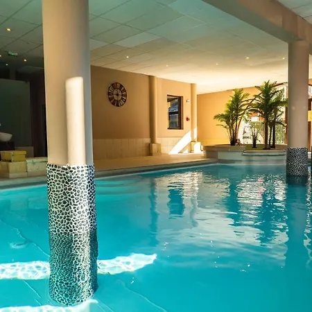 Apartment Au Coeur De St-lary - Piscine Chauffee Et Sauna *