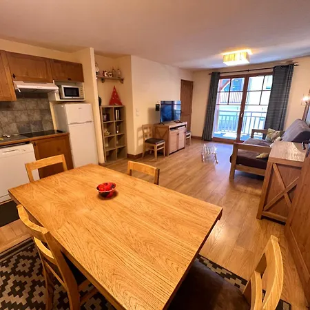 Apartment Au Coeur De St-lary - Piscine Chauffee Et Sauna *