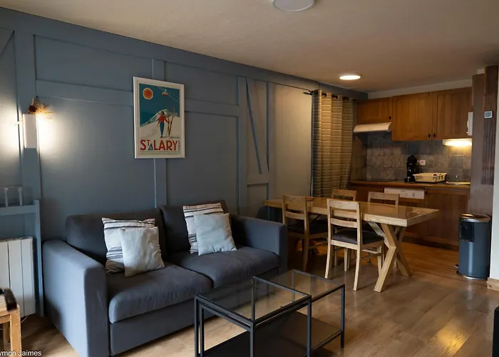 Apartment Au Coeur De St-lary - Piscine Chauffee Et Sauna *