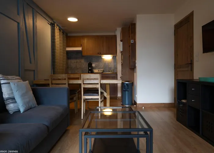 Apartment Au Coeur De St-lary - Piscine Chauffee Et Sauna Saint-Lary-Soulan