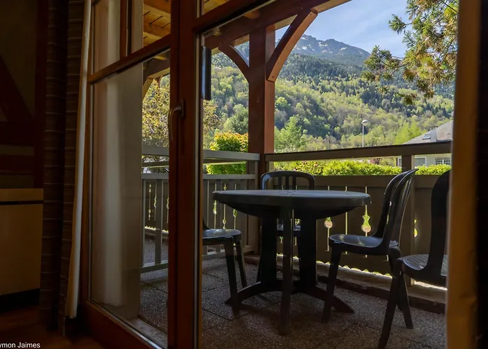 Au Coeur De St-lary - Piscine Chauffee Et Sauna *